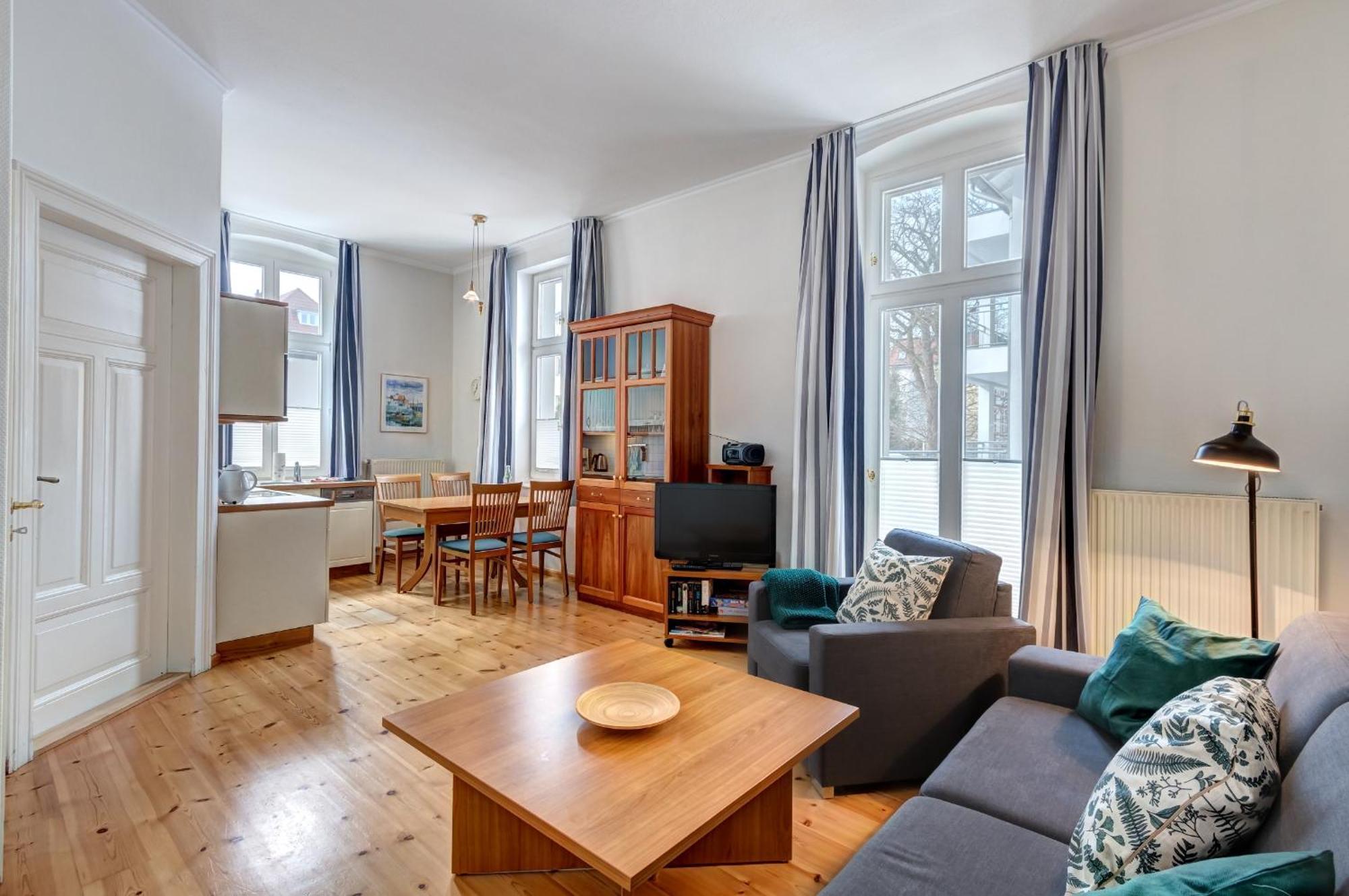 Villa Ahlbeck - Ferienwohnung Kuehlungsborn Heringsdorf  Exteriér fotografie