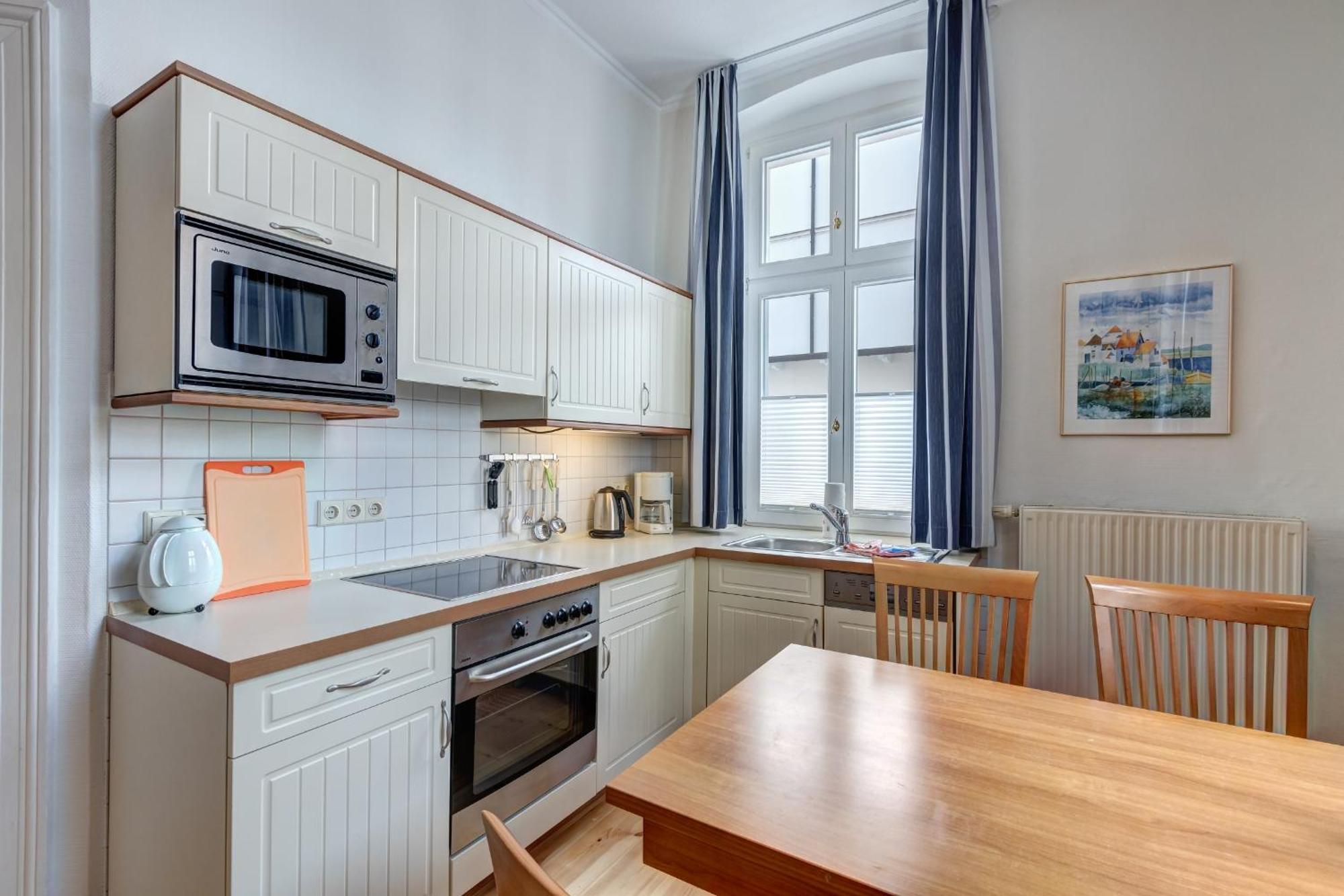 Villa Ahlbeck - Ferienwohnung Kuehlungsborn Heringsdorf  Exteriér fotografie